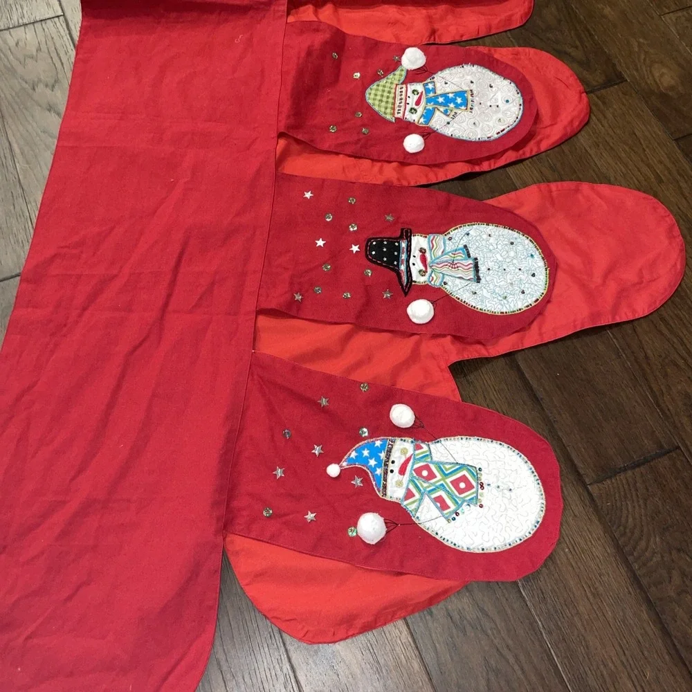 Pier 1 Imports‎ Christmas Presents Holiday Table Runner 84